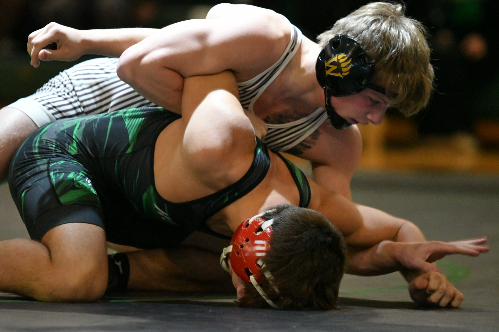 Bears defeat Medina Highland