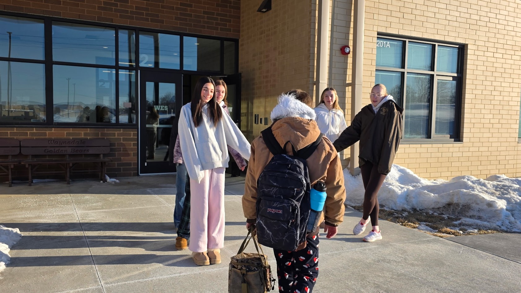 Bears Warmly Greet Cubs!