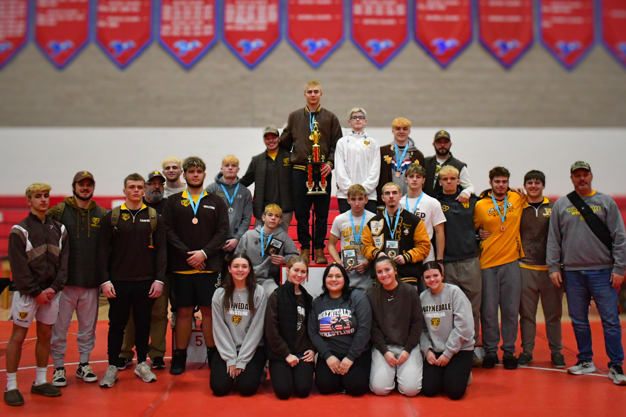 Golden Bears win Lima C.C.